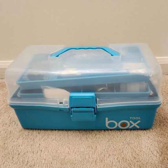 Cake Decorating Set - Picture 1 of 4
